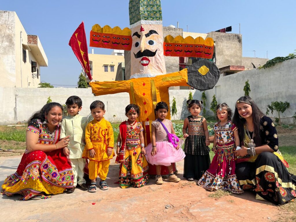 the santa kidz kartarpura